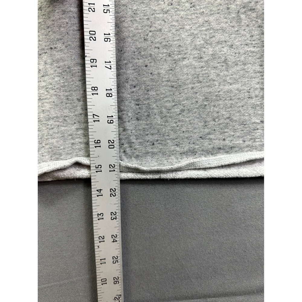 Ohio State Buckeyes Women's Large Gray Cropped Hoodie Brutus Mascot Sweatshirt - Picture 9 of 12